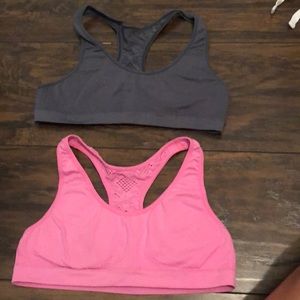 Athletic sports bras